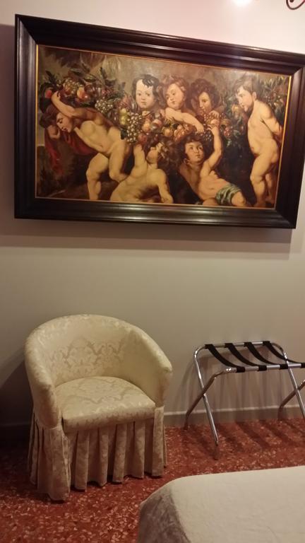 Sorelle De Filippis Salve Esterno foto